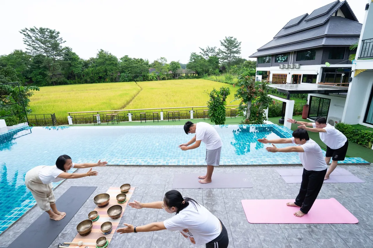Calm residential surroundings at The Warmth Rehab